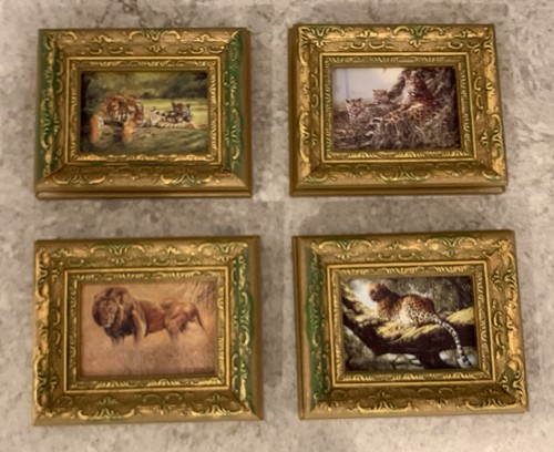 Set ornate gold wood - of, 4